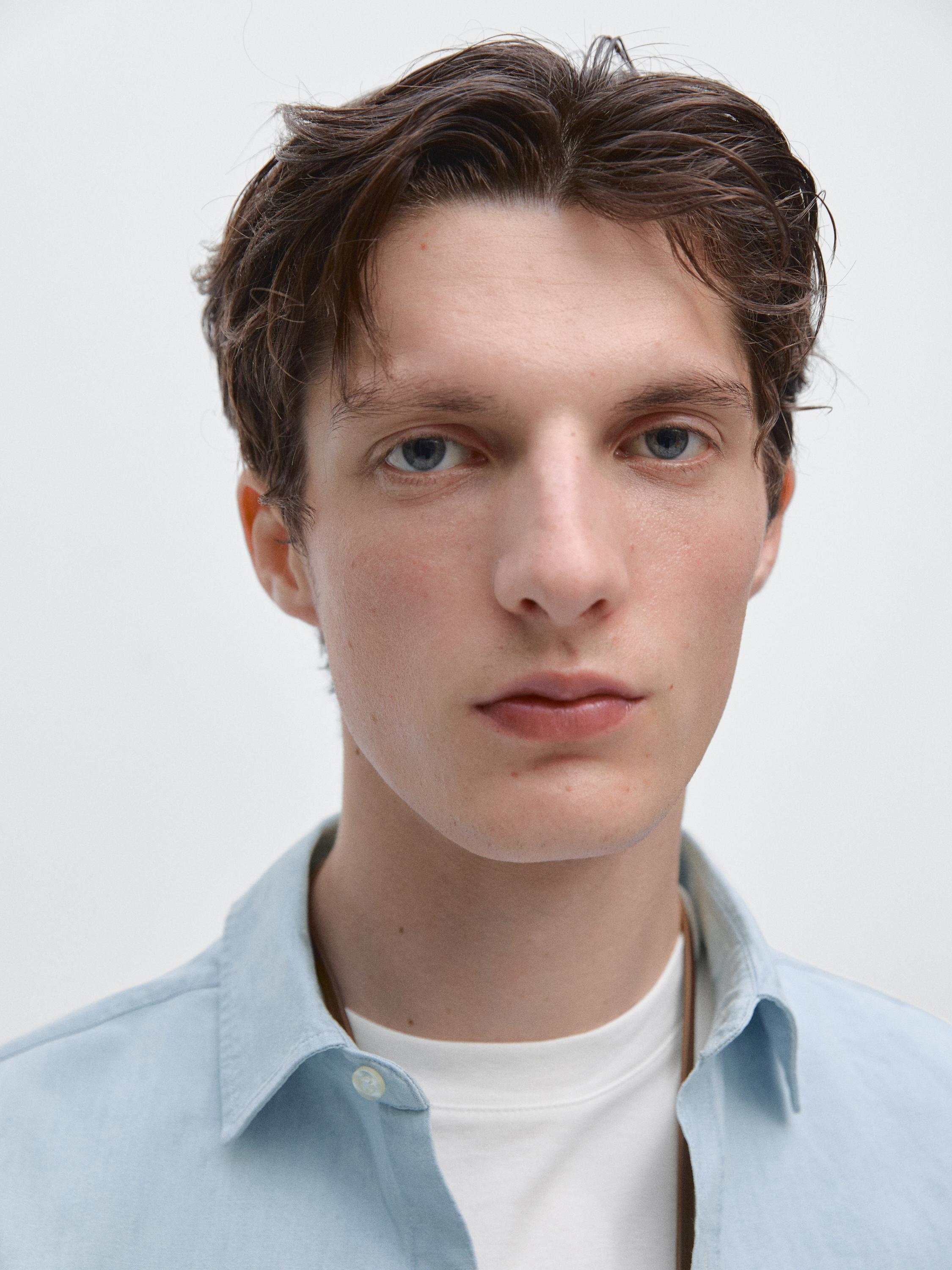 100% cotton regular fit denim shirt